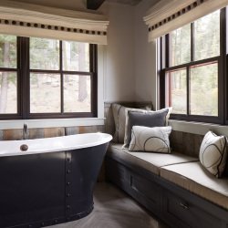Mtn Creekside Oasis