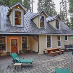 Historic Summer Getaway