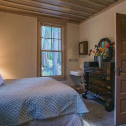 Historic Summer Getaway
